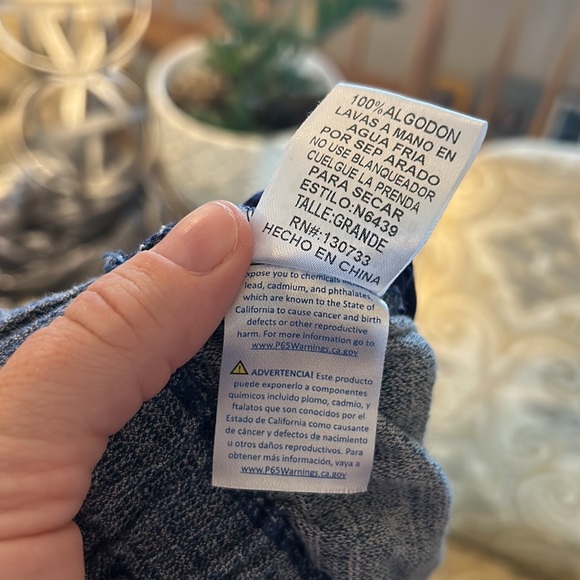 Umgee Ladies L Lightweight Linen-like shorts 🩳 - Picture 10 of 10